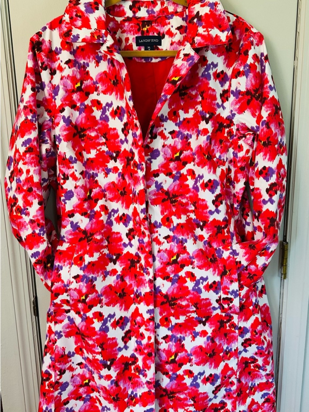 Lands' End Vibrant Floral Coat in Red, Purple & White XL/18